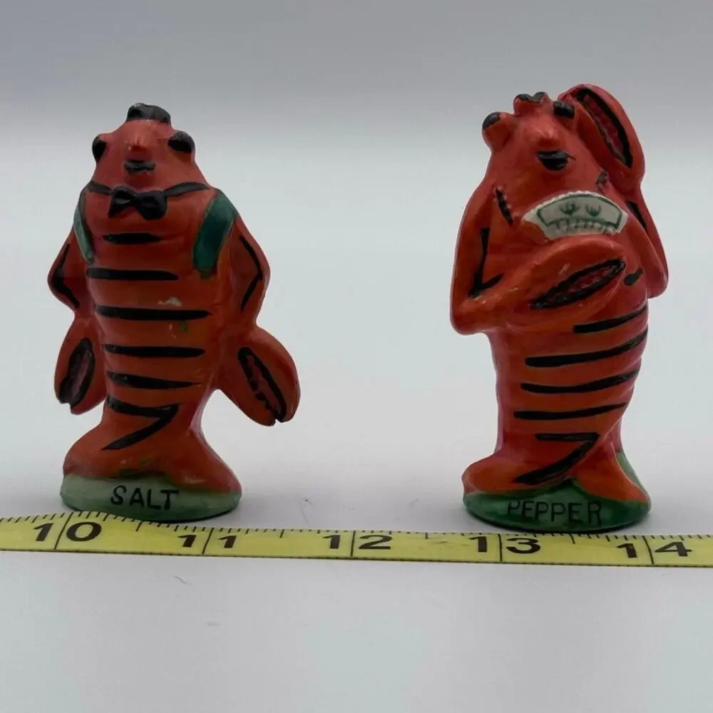 VTG Anthropomorphic Lobster Couple Salt & Pepper Shakers Set Orange MCM Japan